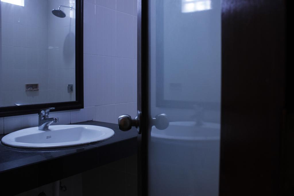 Maemae Beach House Hotel Nusa Penida Kamer foto