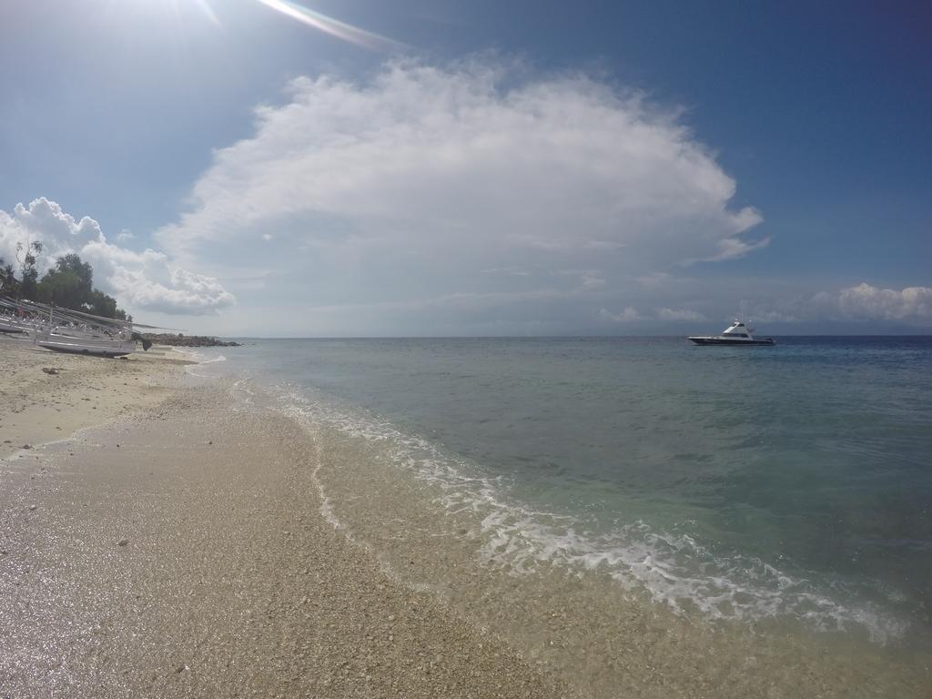 Maemae Beach House Hotel Nusa Penida Buitenkant foto